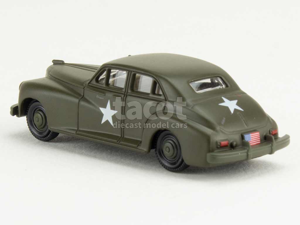 106748 Packard Clipper Touring Sedan 1942