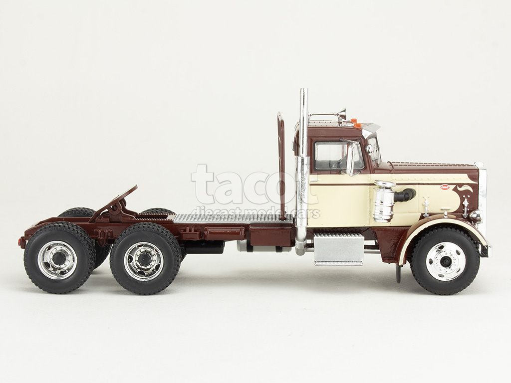 106773 Peterbilt 281 Tracteur 1955