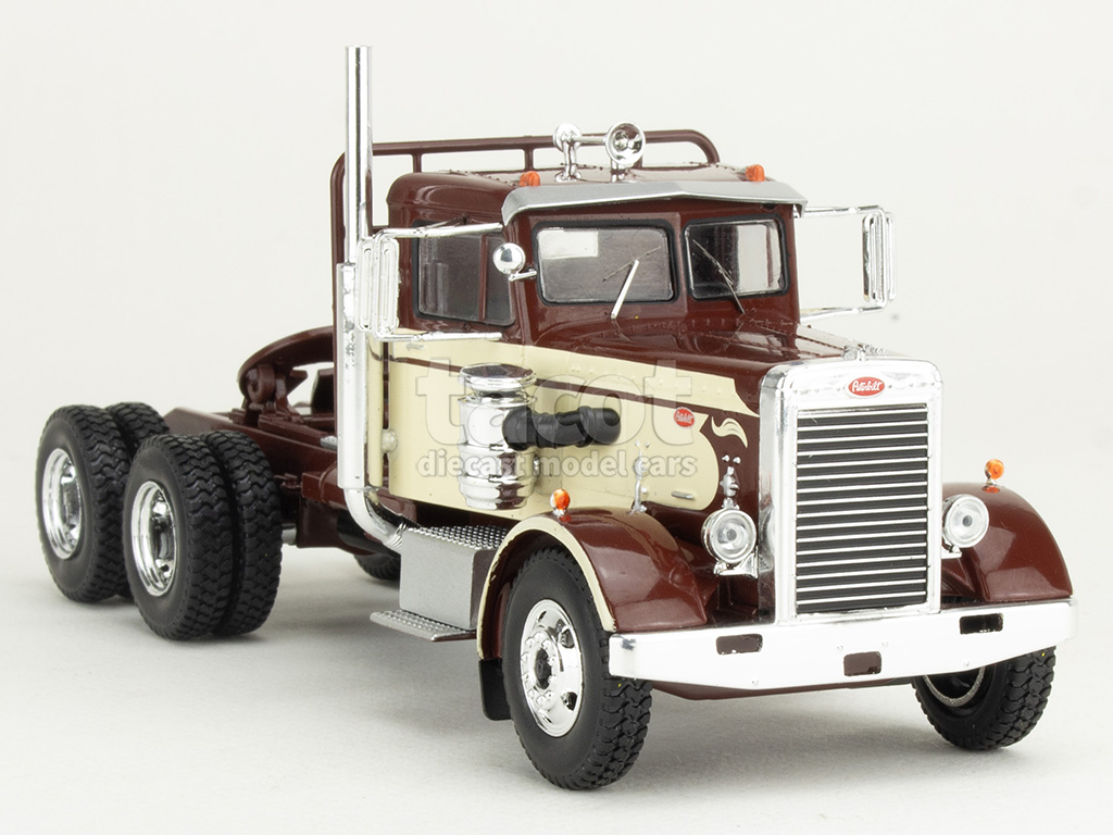 106773 Peterbilt 281 Tracteur 1955