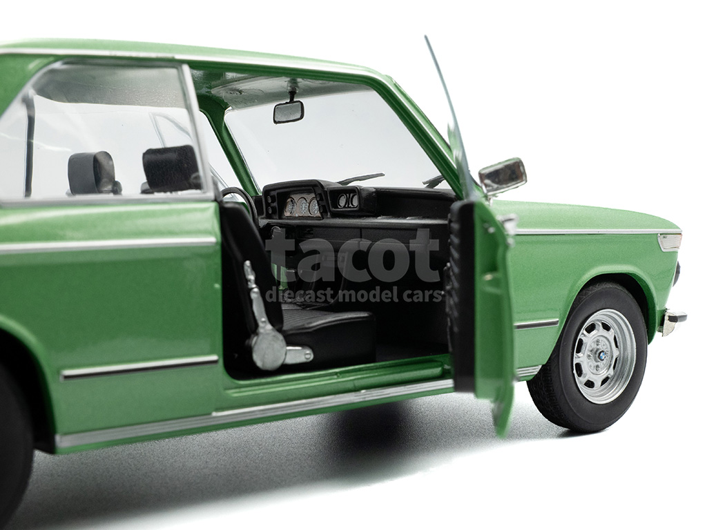 106788 BMW 1602/ E10 1971