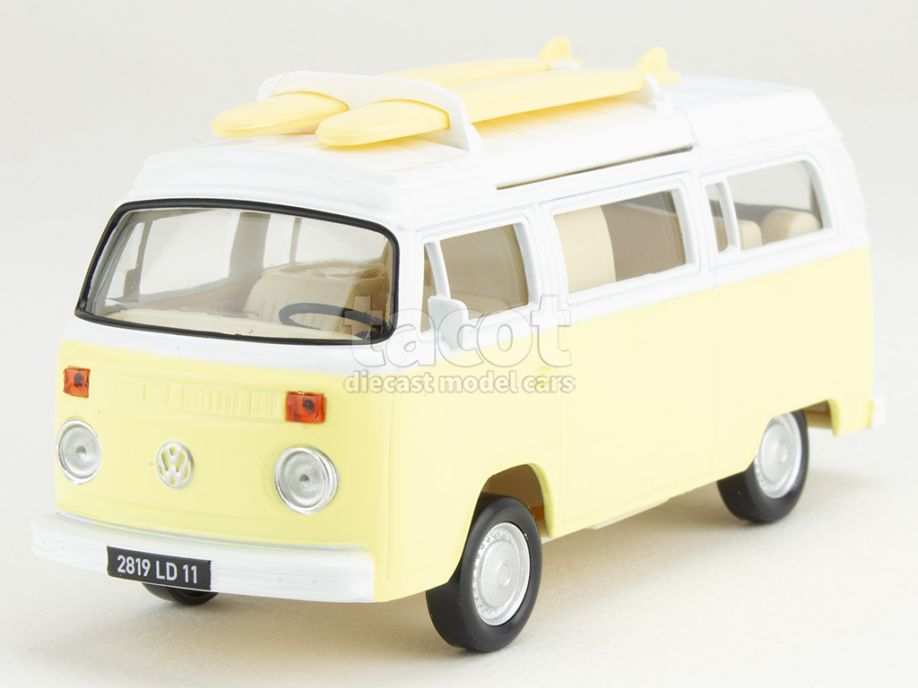 106802 Volkswagen Combi T2b Camper Van Surf