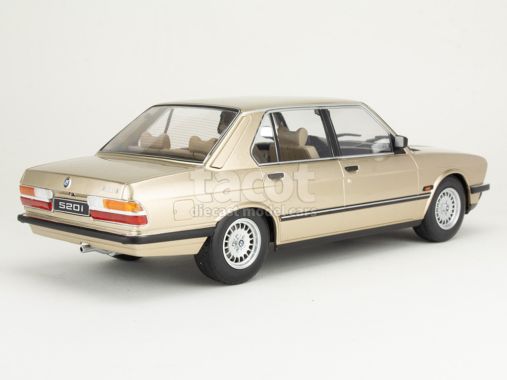 106815 BMW 520i/ E12 1987