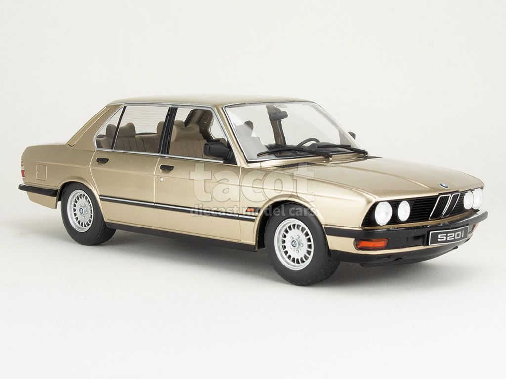 106815 BMW 520i/ E12 1987