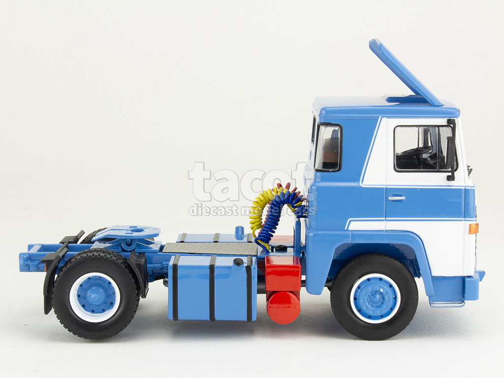 106822 Scania LBT 141 Tracteur 1976