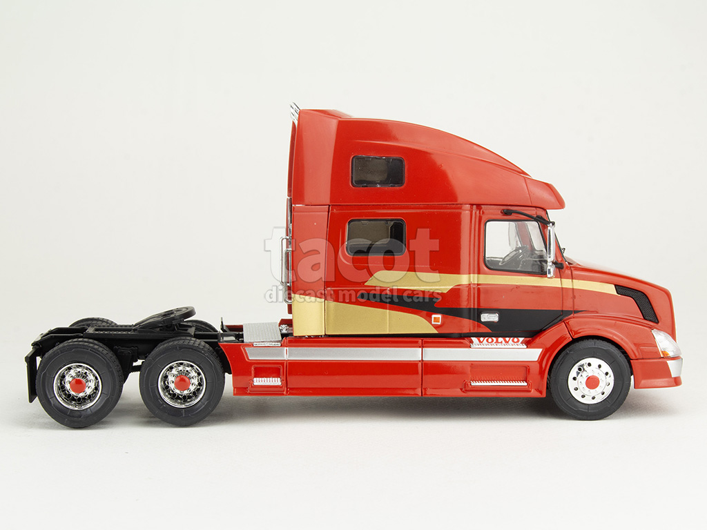 106823 Volvo VNL 730 Tracteur 2010