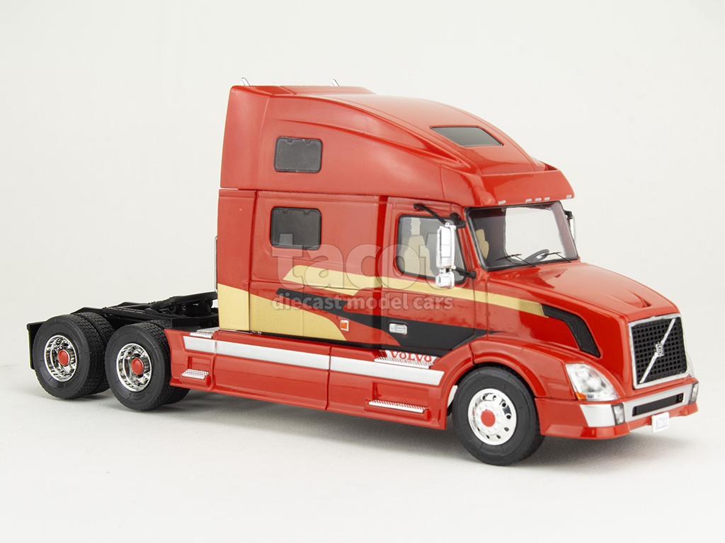 106823 Volvo VNL 730 Tracteur 2010