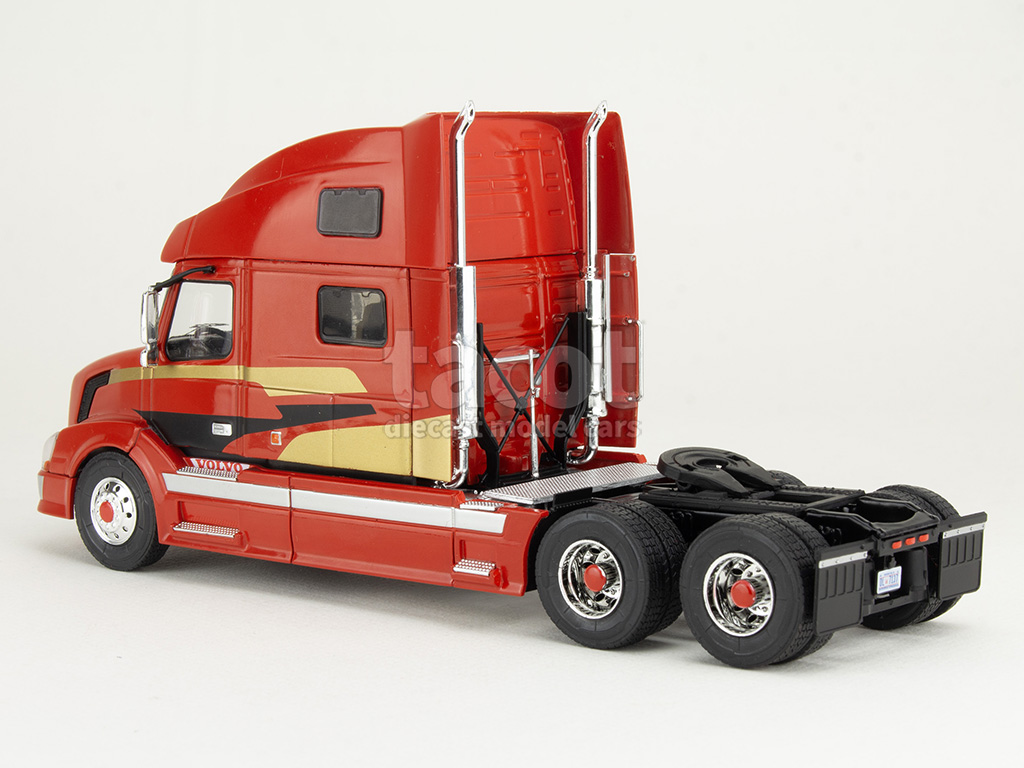 106823 Volvo VNL 730 Tracteur 2010