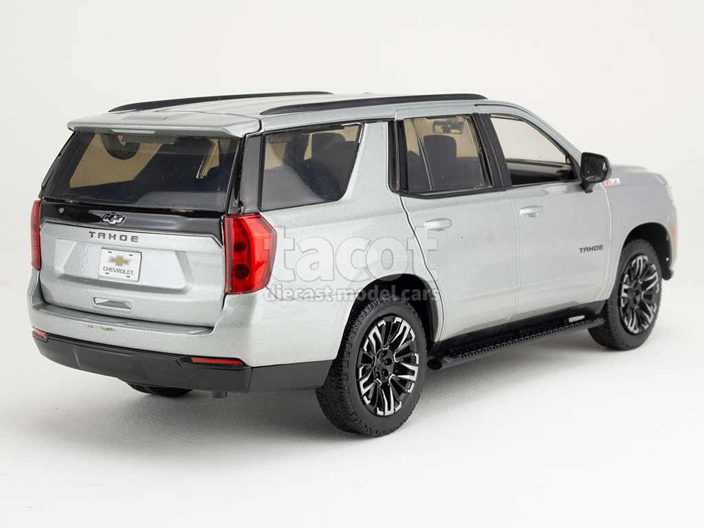 106836 Chevrolet Tahoe Z71 2025