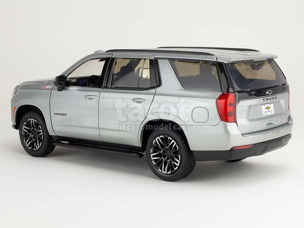 106836 Chevrolet Tahoe Z71 2025