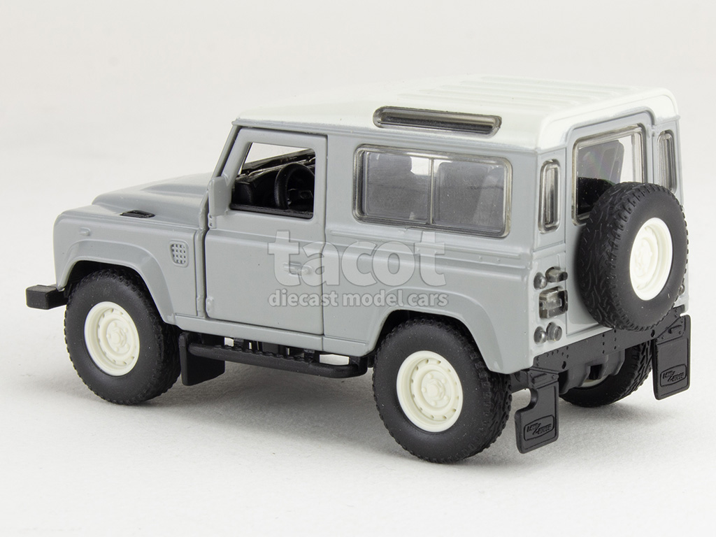 106843 Land Rover Defender