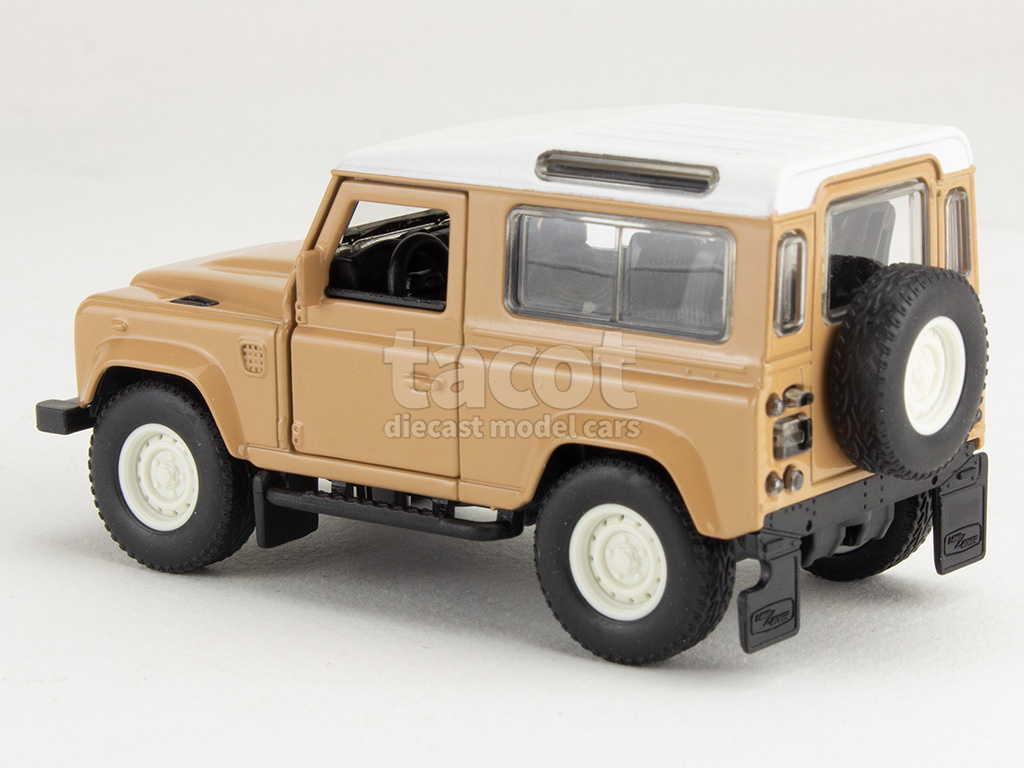 106844 Land Rover Defender