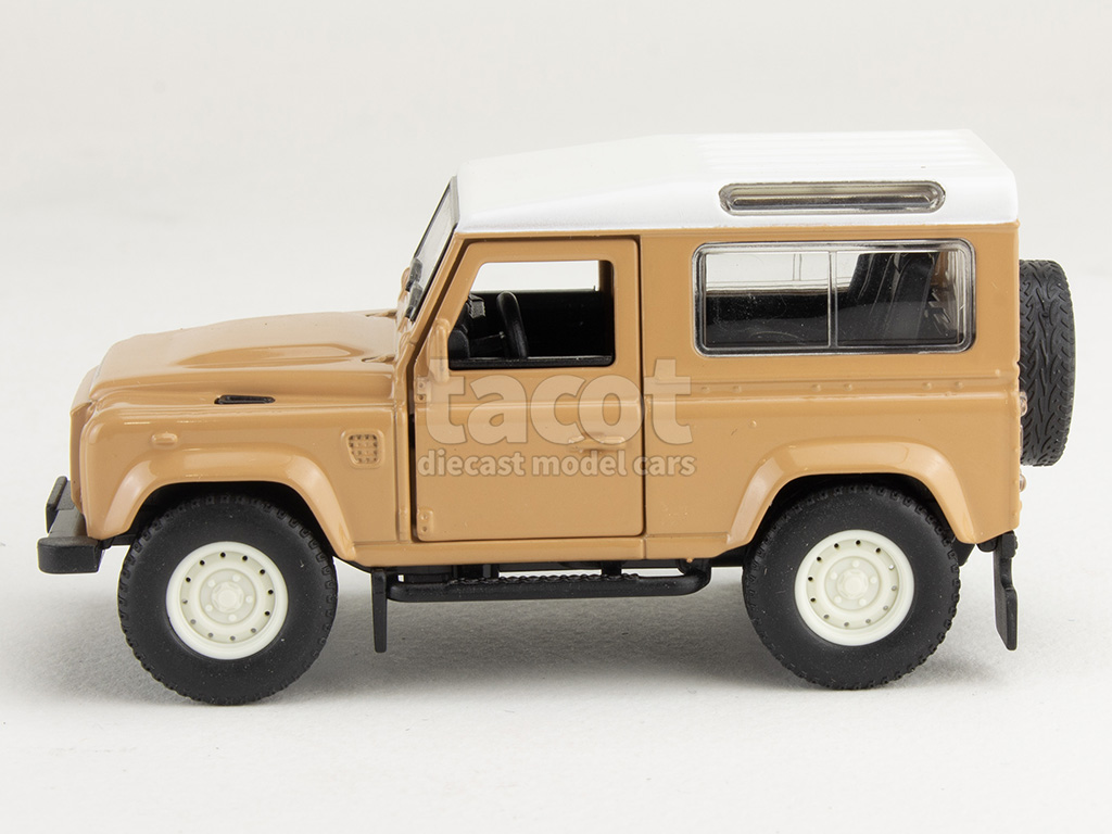106844 Land Rover Defender