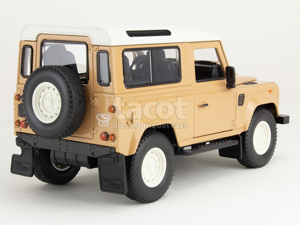 106846 Land Rover Defender