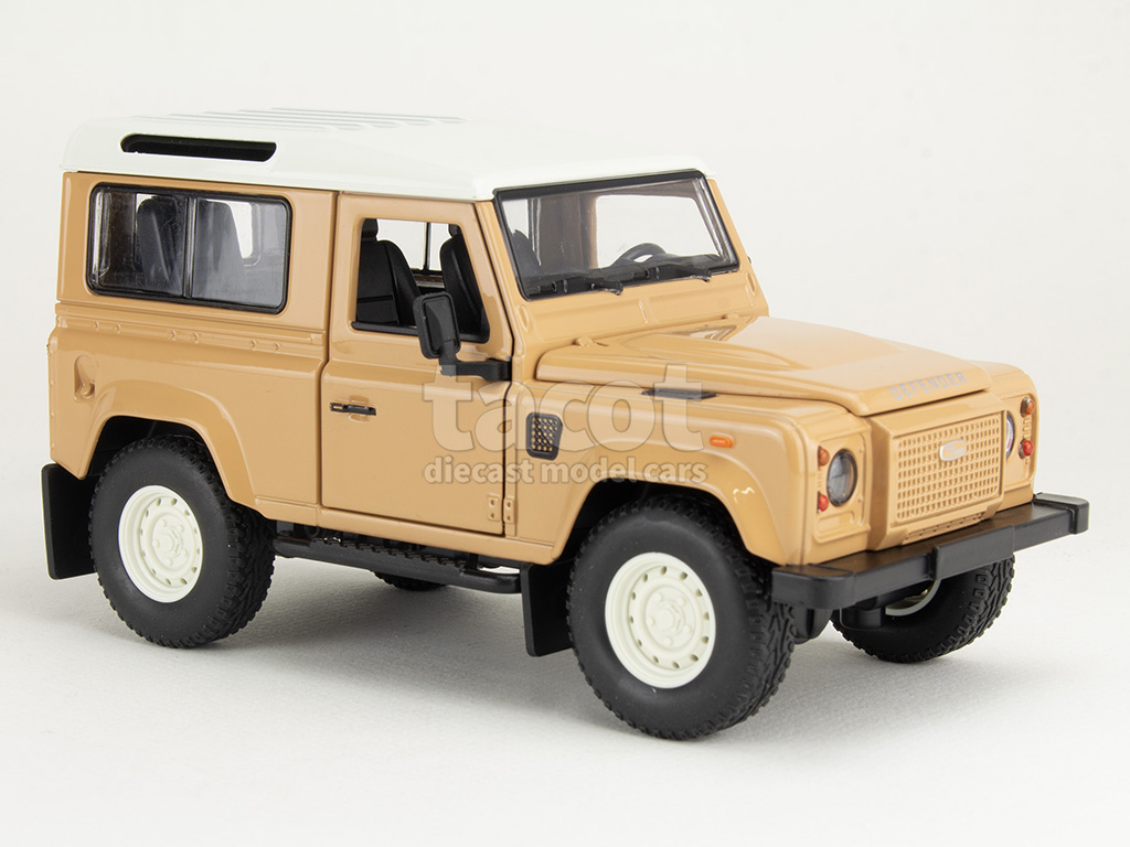 106846 Land Rover Defender