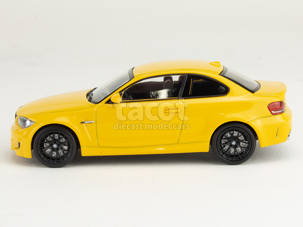 106849 BMW 1M/ E82 Coupé 2011