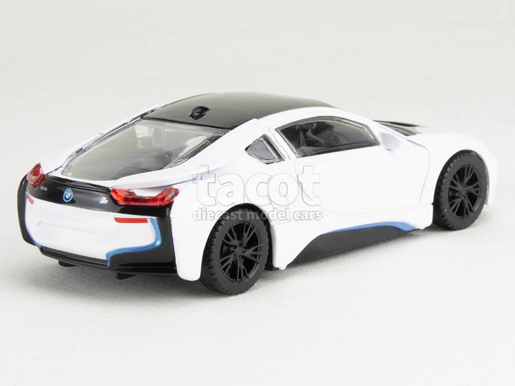 106861 BMW i8