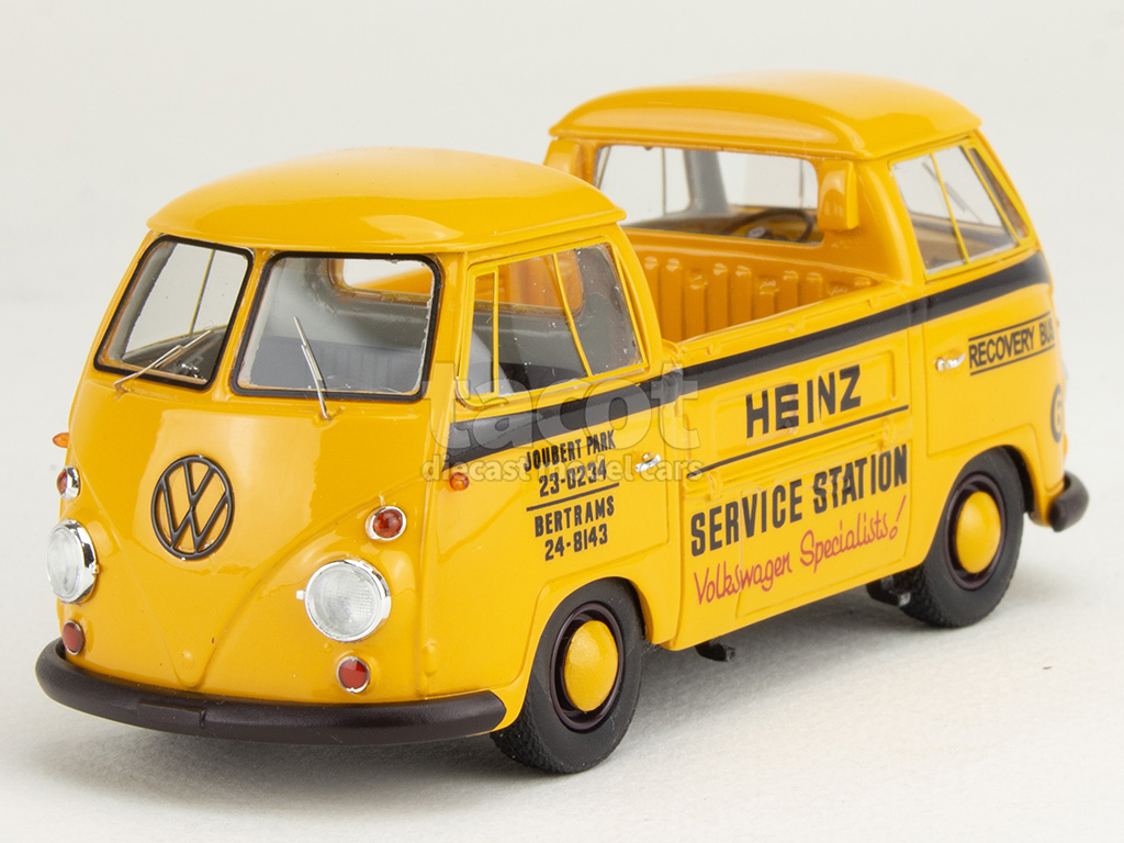 106867 Volkswagen Combi T1 Double Recovery Bus