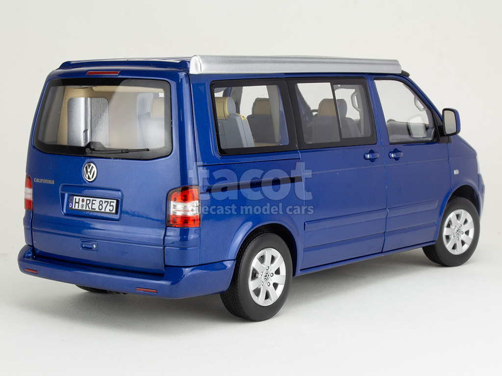 106870 Volkswagen Combi California 2003