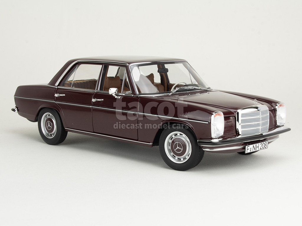 106872 Mercedes 200/ W115 1968