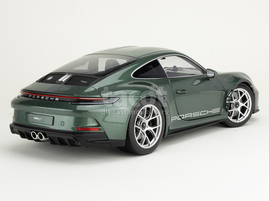 106874 Porsche 911/992 S/T 2023