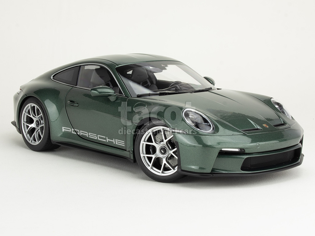 106874 Porsche 911/992 S/T 2023