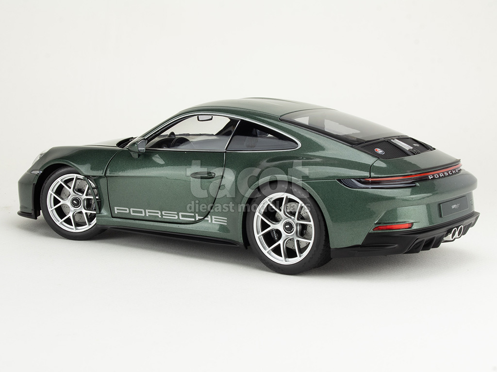 106874 Porsche 911/992 S/T 2023