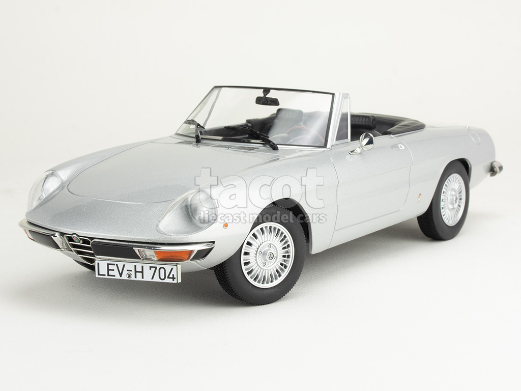 106878 Alfa Romeo 2000 Spider 1978