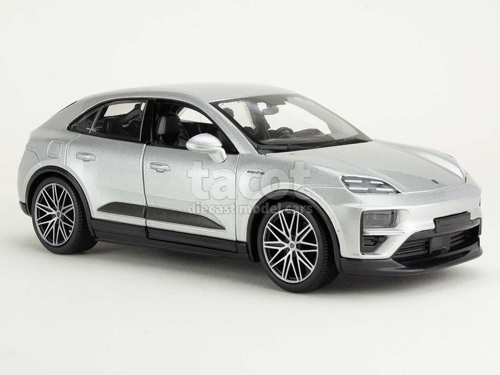 106918 Porsche New Macan Turbo 2024