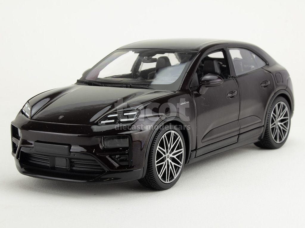 106919 Porsche New Macan Turbo 2024