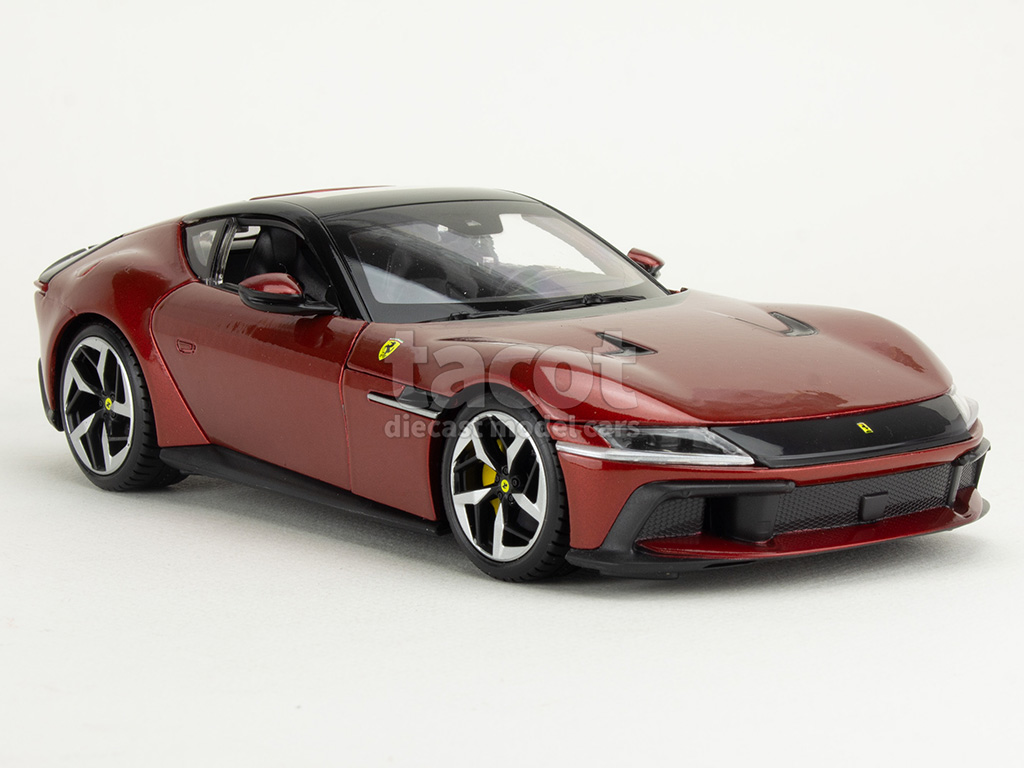 106921 Ferrari 12 Cilindri 2024