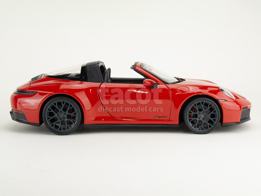 106922 Porsche 911/992.2 Targa 4 GTS Hybrid 2025