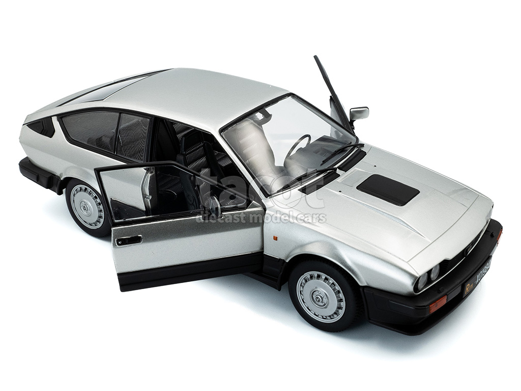 106941 Alfa Romeo GTV6 1984