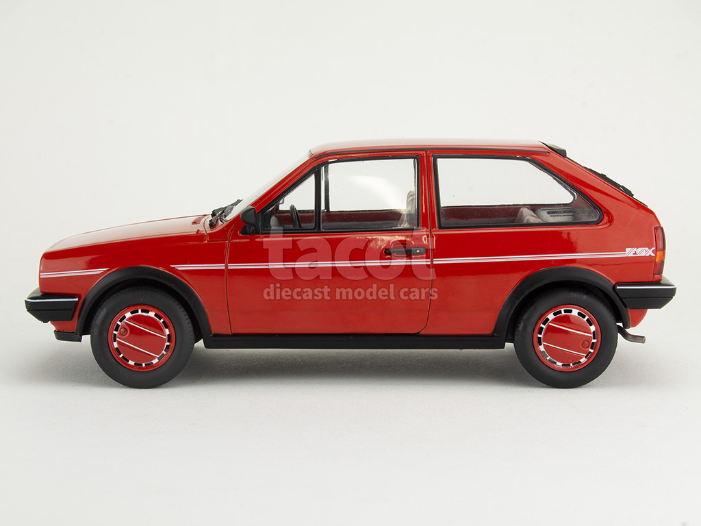 106953 Volkswagen Polo II Fox 1985