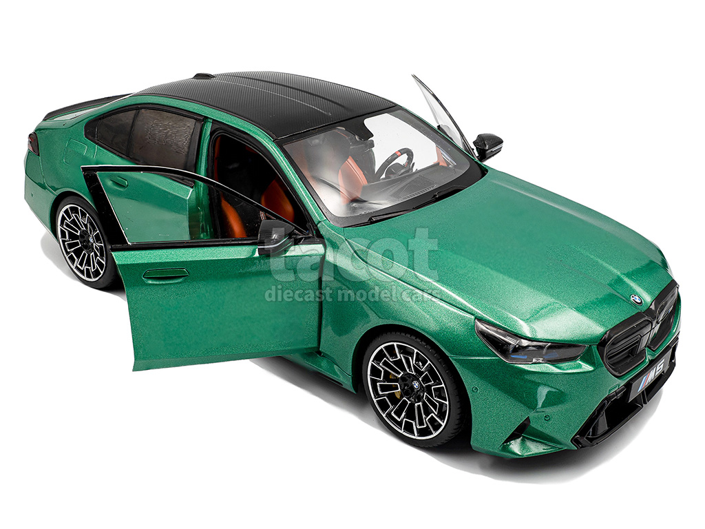 106981 BMW New M5/ G60 2025