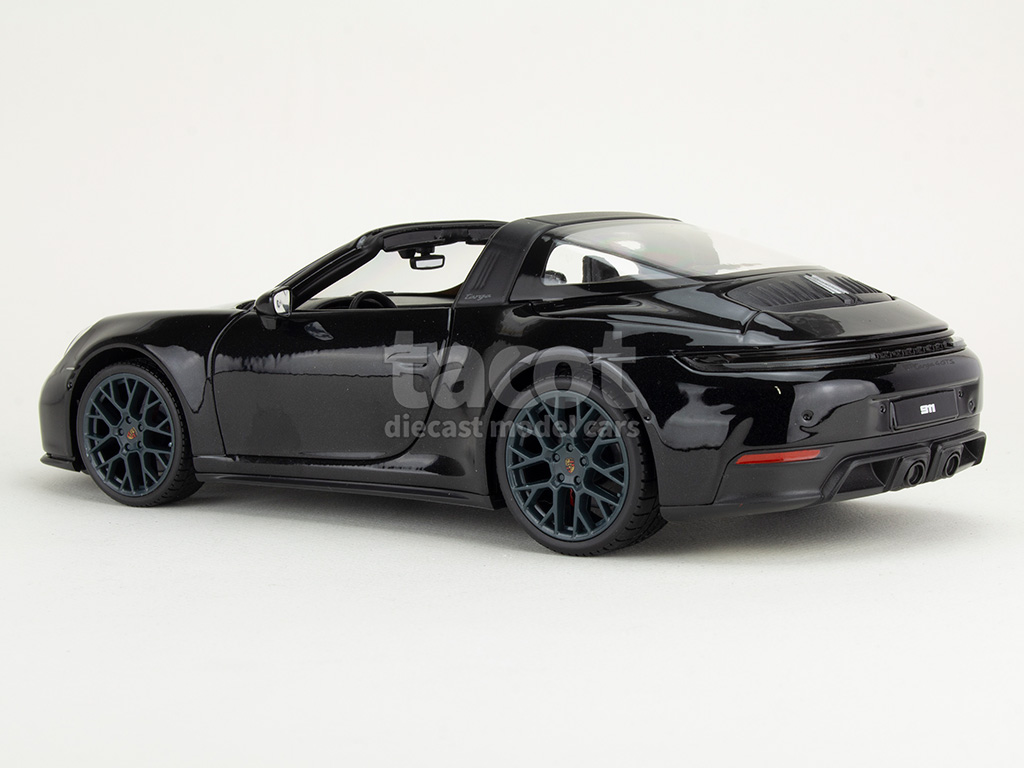 106988 Porsche 911/992.2 Targa 4 GTS Hybrid 2025