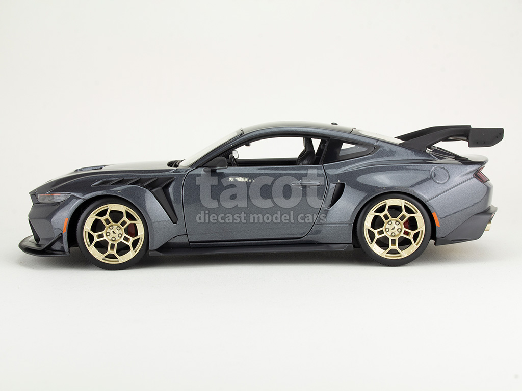 106990 Ford Mustang GTD 2025