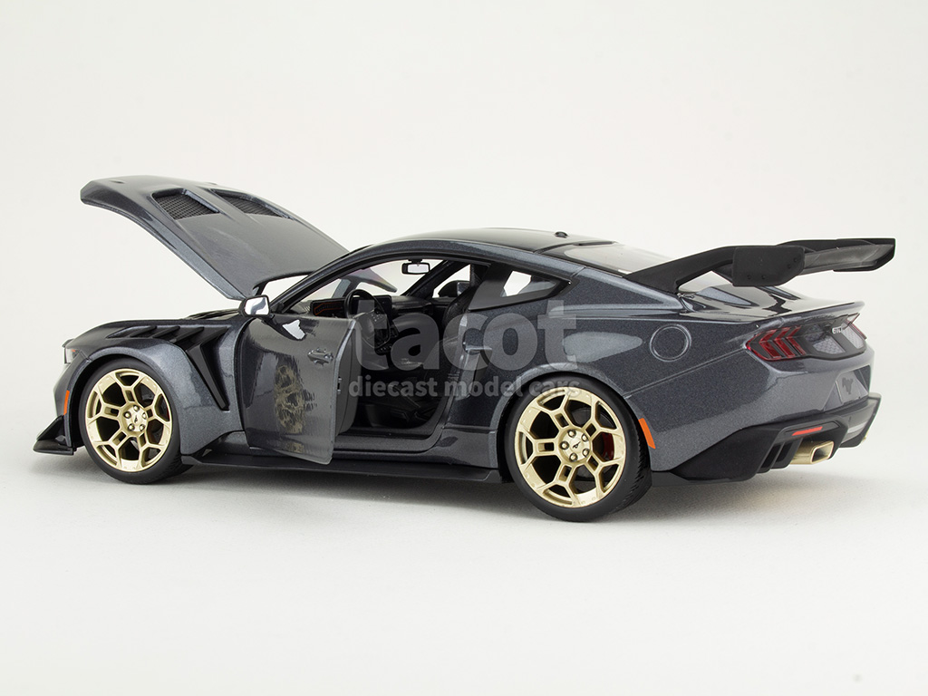 106990 Ford Mustang GTD 2025