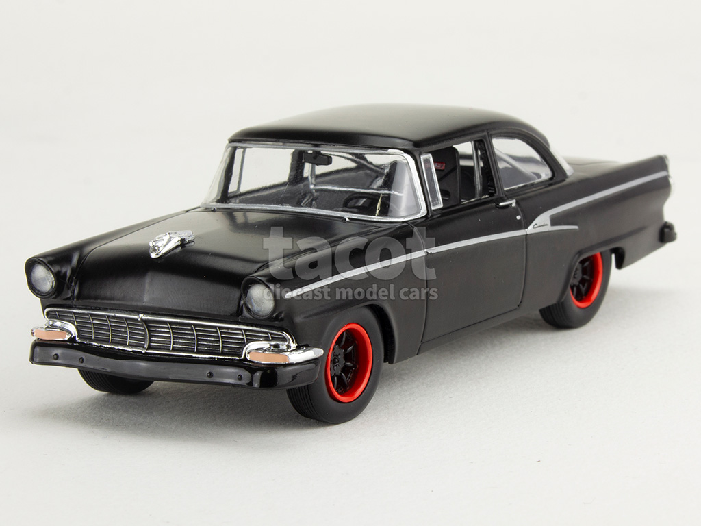 107010 Ford Customliner Tudor 1956