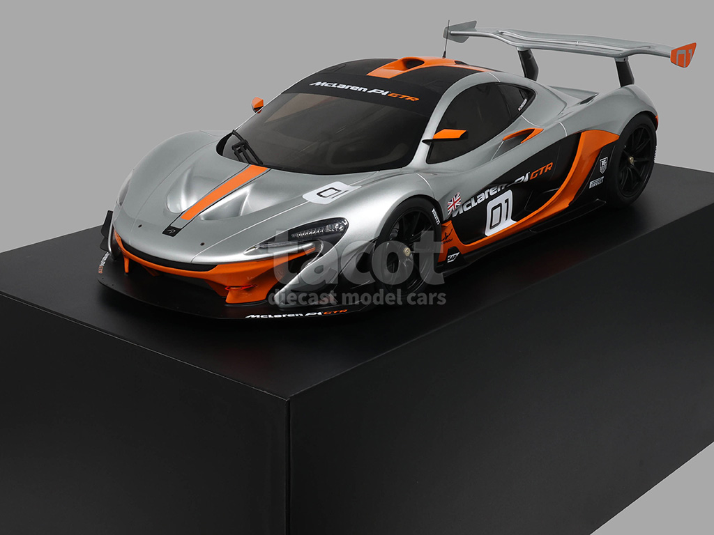 107019 McLaren P1 GTR Pebble Beach 2014