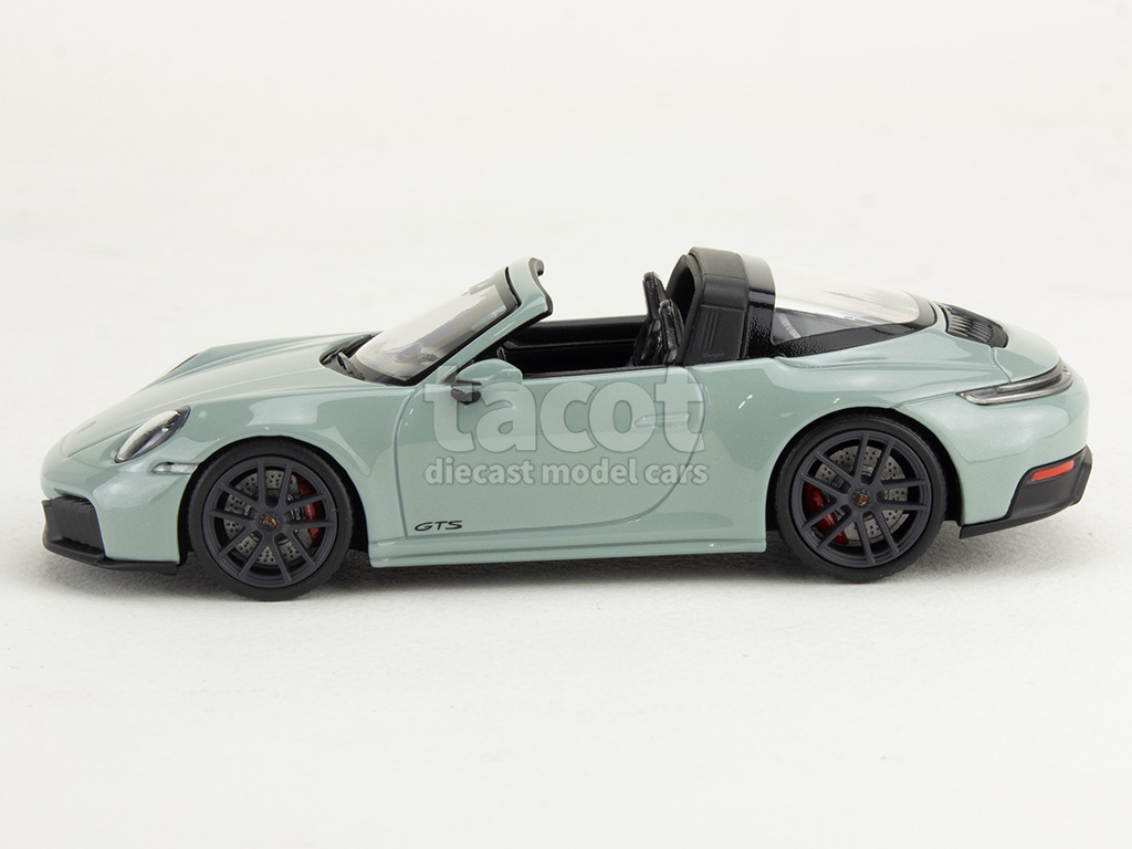 107037 Porsche 911/992.2 Targa 4 GTS 2025