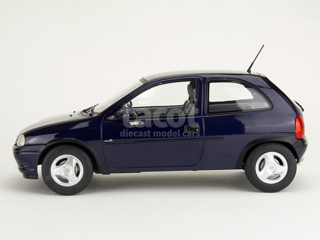 107048 Opel Corsa B 1993