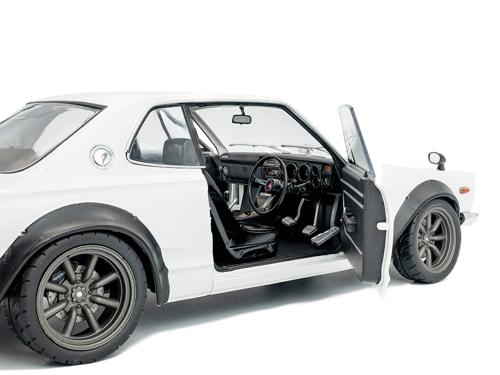 107059 Nissan Skyline Hakosuka Solido Works 1970