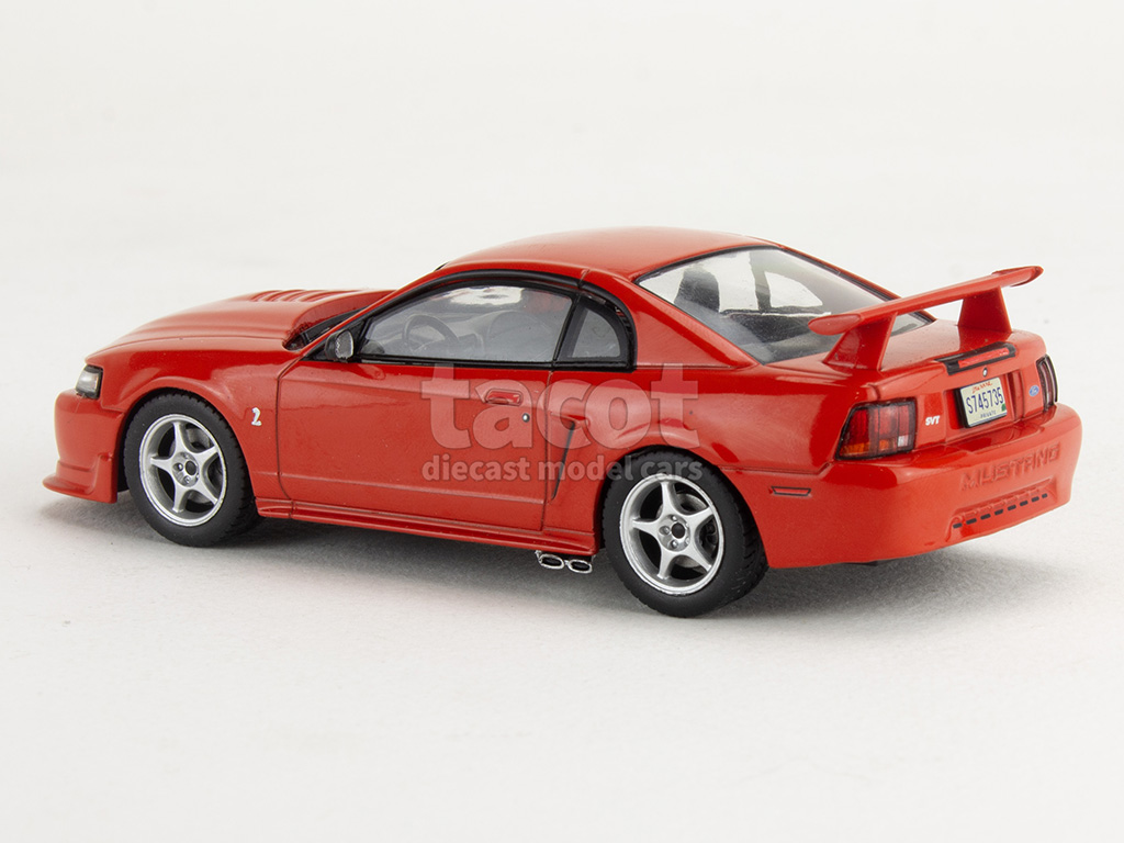 107067 Ford Mustang SVT Cobra R 2000