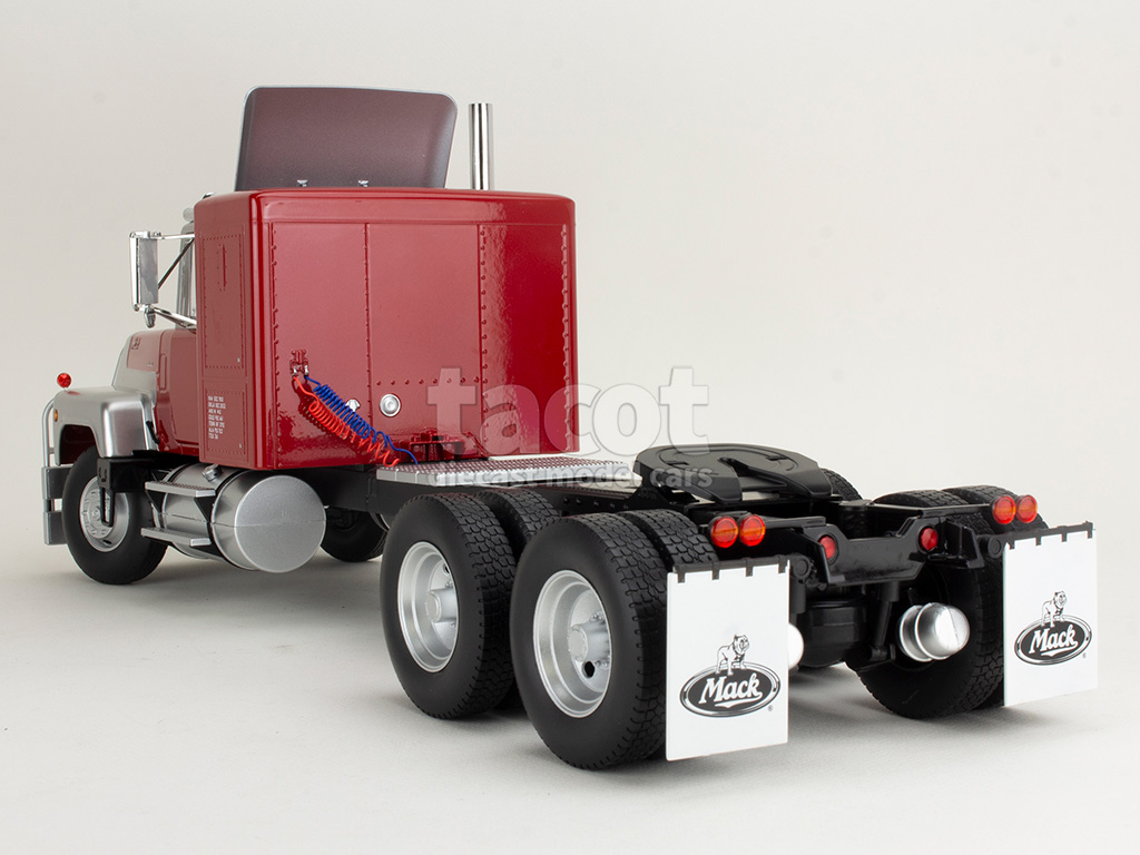 107069 Mack RL 700L Tracteur 1974