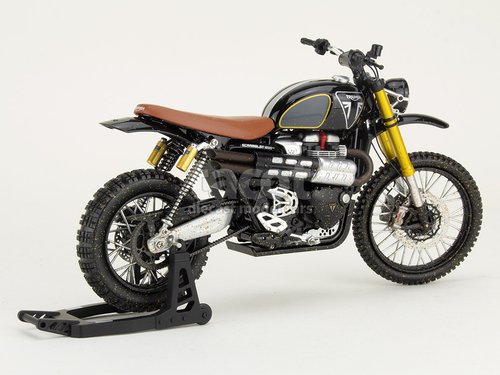 107095 Triumph Scrambler 1200XE Bond 007