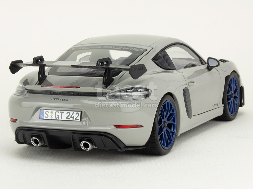 107105 Porsche Cayman GT4 RS 2023