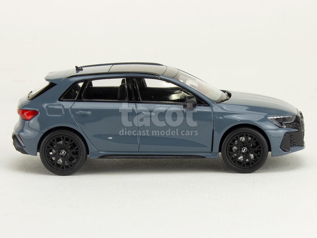 107118 Audi RS3 Sportback 2025