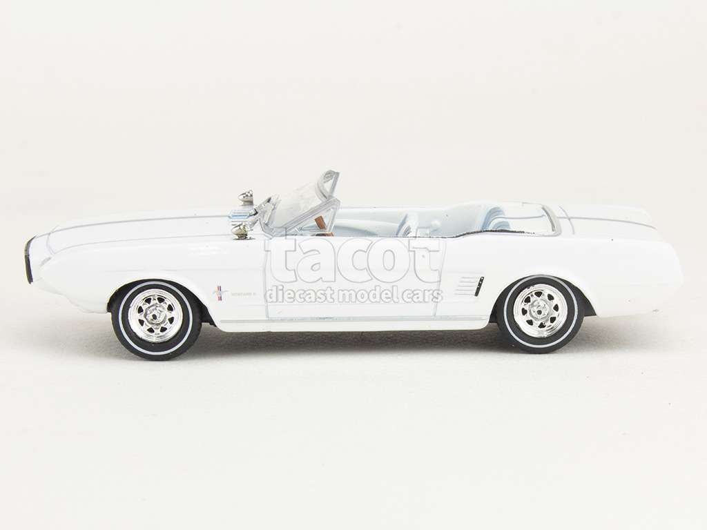 107137 Ford Mustang II Concept 1963