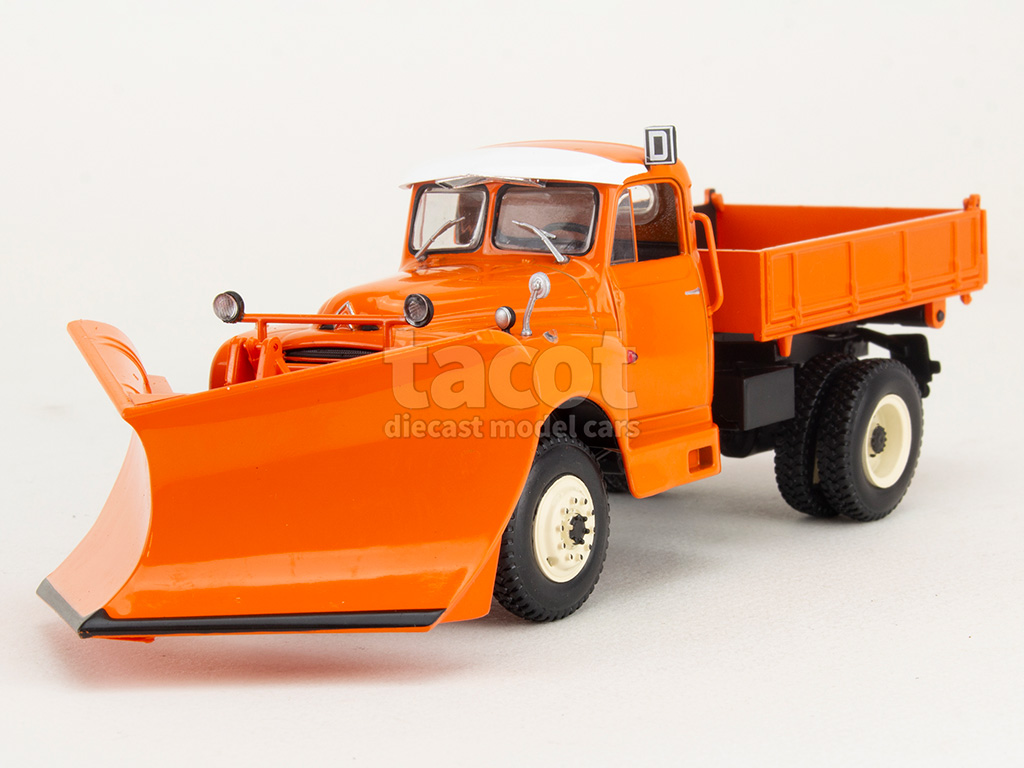 107138 Citro&euml;n Type 46 4X4 Chasse-Neige 1955