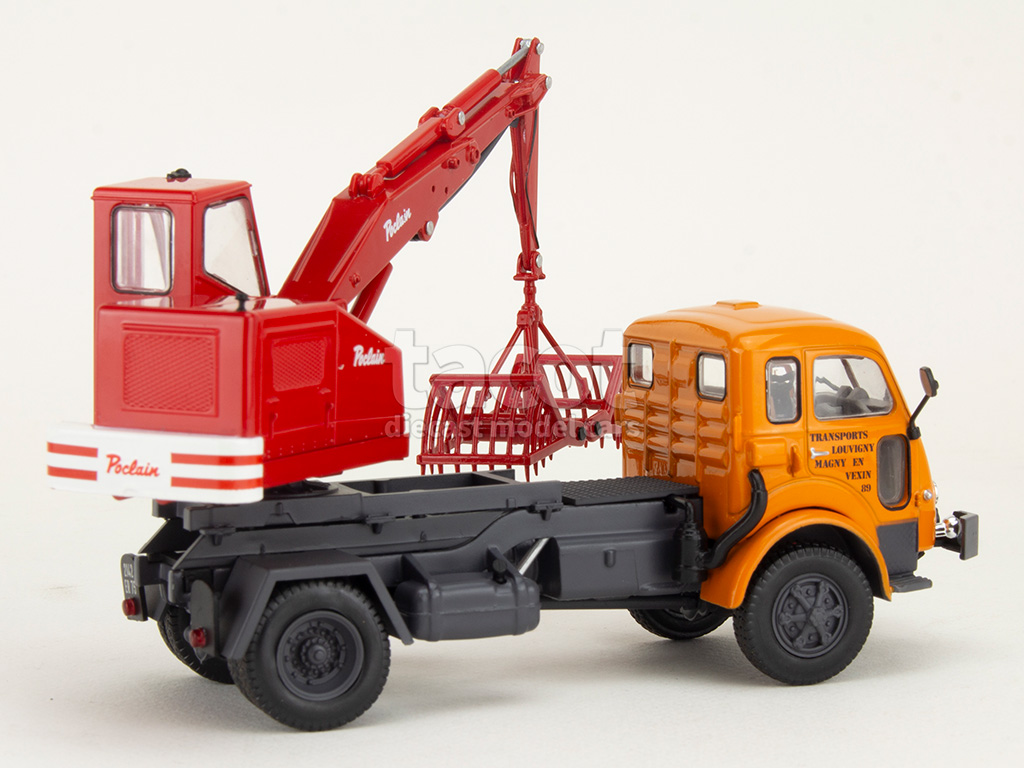 107139 Renault R2142 Saviem 4X4 Camion Grue 